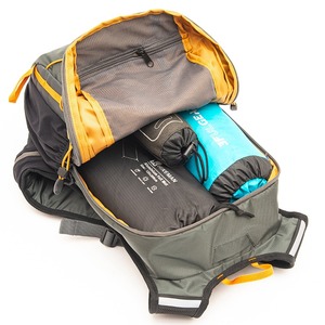 Mochila de senderismo impermeable y ligera de nailon, mochila de senderismo impermeable de gran capacidad, mochila de trekking para exteriores. - Product Image 2