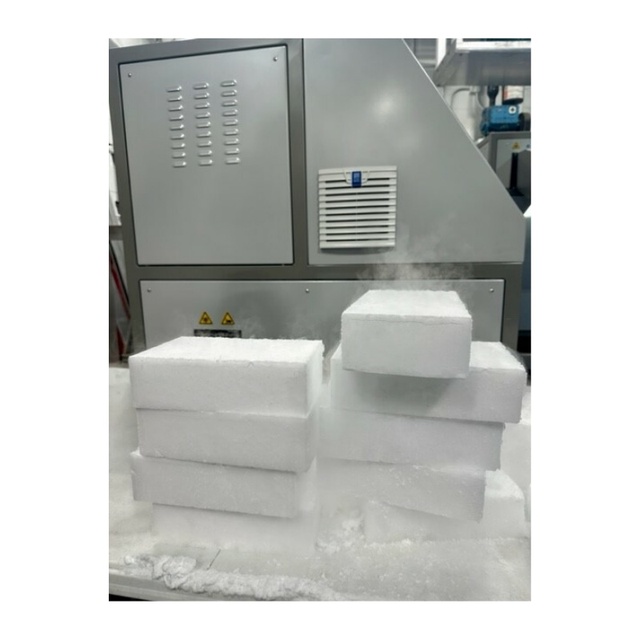 Low Noise 30Kg/H a Small Dry Ice Producing Machine Dry Ice Making Machine for Food