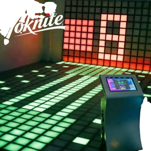 Hot Activate Game : Jeu interactif de danse au sol avec lumières LED pour salle de jeux, thème 'Le sol est du lave', pour team building et escape, en version Super Mega Grid Arena - Product Image 1