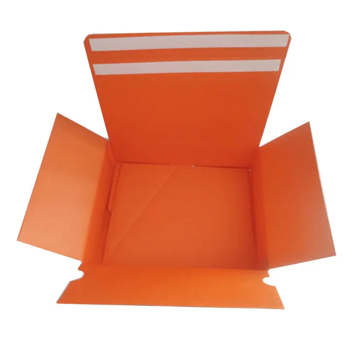 Robuster, orange farbener Versand karton mit Reiß verschluss, automatisch verriegeltem Verschluss boden und 2 Stück Klebeband verschluss box