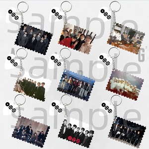 Llavero de acrílico KPOP V <span class=keywords><strong>Guga</strong></span> JK Creative 5TH Album para coche, colgante para llaves de puerta, accesorios para bolso J-HOPE JK RM ARIRANG - Product Image 1