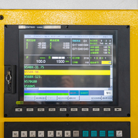 Ventes du fabricant Fraiseuses CNC 3 4 5 axes Perceuse et taraudeuse CNC Centre d'usinage T6