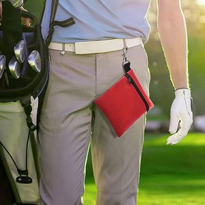 Lave-balles de golf portable avec pochette zippée fantaisie et clip métallique pour le rangement des objets de valeur - Cadeaux du Nouvel An - Product Image 4