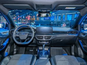 Voiture berline compacte Changan <span class=keywords><strong>Ford</strong></span> <span class=keywords><strong>Focus</strong></span> 1.5T <span class=keywords><strong>2022</strong></span>, fabriquée en Chine, essence - Product Image 6