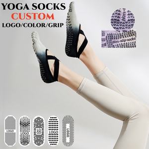 Nouveau <span class=keywords><strong>dégradé</strong></span> sangle Yoga chaussettes anti-dérapant professionnel femmes cinq doigts chaussettes Pilates automne/hiver fendu doigt chaussettes de sport - Product Image 1