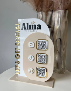 Letreros de Pared Acrílicos 3D Personalizados, Adecuados para Oficina, Tienda y Salón de Belleza con Paneles de Exhibición Acrílicos Dorados - Product Image 1