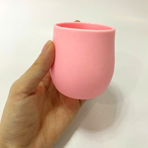 Gobelet réutilisable en silicone de qualité alimentaire, écologique, sans BPA, fabricant OEM personnalisé, multi-usages - Product Image 4