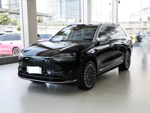 SUV électrique de luxe haut de gamme, grande taille, 5 portes, 6 places, double moteur, 4 roues motrices, charge rapide 800V, véhicule phare - Product Image 1