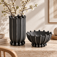 Bol à fruits en céramique en forme de coquille, sculpté, sur pied, décoratif pour la décoration moderne de la maison