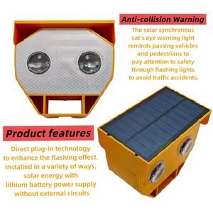 Écran LED d'urgence <span class=keywords><strong>de</strong></span> bonne <span class=keywords><strong>qualité</strong></span>, <span class=keywords><strong>balise</strong></span> lumineuse d'avertissement, lampe clignotante jaune <span class=keywords><strong>solaire</strong></span> à haute intensité pour le trafic, vente en gros - Product Image 2