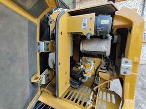 Mini-excavatrice CAT 305.5E2 d'occasion de 5,5 tonnes avec moteur C2.4, excavatrice compacte à rayon court - Product Image 6