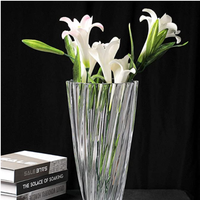 Vases en verre cylindriques élégants et transparents personnalisés pour la décoration, vente en gros d'articles ménagers bon marché