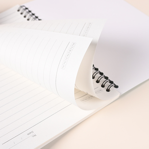 Cahiers personnalisés en papier d'art, couverture rigide en bois, logo personnalisé, imprimés numériquement, recyclables, pour les professionnels et les étudiants - Product Image 4