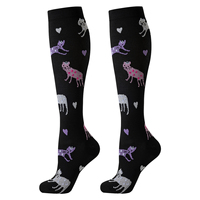 Chaussettes de compression montantes à thème chat pour femmes, bas longs imprimés mignons, tricot extensible doux, dessus confortable, personnalisation OEM en gros
