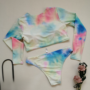 Ensemble de maillot de bain anti-UV à manches longues tie-dye pour <span class=keywords><strong>femme</strong></span> avec haut court zippé, protection UV, pour le <span class=keywords><strong>surf</strong></span>, personnalisable OEM, vente en gros, pour la plage - Product Image 5