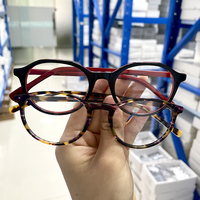 Ventes en gros de lunettes de style varié à bas prix, montures optiques très vendues pour hommes et femmes, montures de lunettes de mode pour la protection des yeux