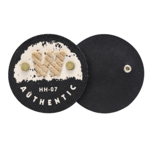 Etiqueta de Cuero PU Resistente con Logotipo Personalizado en Relieve <span class=keywords><strong>para</strong></span> <span class=keywords><strong>Ropa</strong></span> <span class=keywords><strong>y</strong></span> Sombreros - Product Image 2