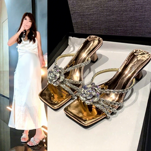 Sandales mules à chaîne en strass pour femmes, bout carré ouvert, talon évasé, à enfiler, chaussures d'été tendance - Product Image 3