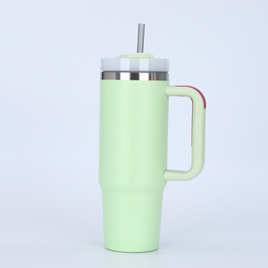 Gobelet à bière ou à <span class=keywords><strong>café</strong></span> en acier inoxydable de 40 oz avec logo personnalisé en gros, gobelet de 40 oz avec poignée 2.0 et couvercle avec paille pour fête - Product Image 4