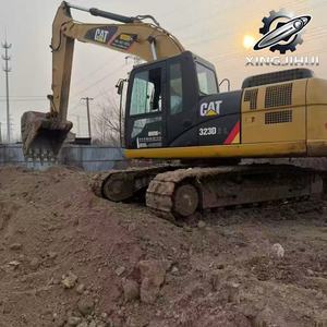 Excavatrice Caterpillar 323D2L de 223 tonnes, d'occasion, de marque japonaise, moteur CAT, excavatrice sur chenilles, d'occasion, de grande taille, provenant du Japon. - Product Image 4