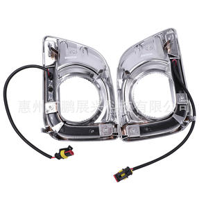 ฝาครอบไฟตัดหมอก LED โตโยต้า ปราโด ปี 2010-2013 ด้านหน้า สีเงิน ABS พร้อมชุดสายไฟยึดด้วยสกรู - Product Image 1