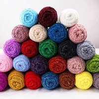 Driestrengige glanzende pluche geverfde acryl gemengd garen bamboevezel medium dik handgemaakt gebreide schoenen sjaal haak goud fluweel vol