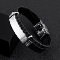 Vente chaude Bracelet Blanc Personnalisé Graver Logo Simple Réglable En Acier Inoxydable Noir Pu Cuir Wrap Bracelet Tissé pour Hommes
