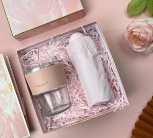 Cadeaux d'anniversaire créatifs sur le thème rose et coffrets cadeaux de mariage personnalisés - Product Image 2