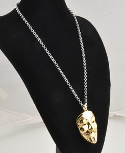 Collar con Colgante de la Máscara de V de Vendetta, Estilo Clásico, de Oro, para Hombre y Mujer, Ideal para Aniversario - Product Image 6