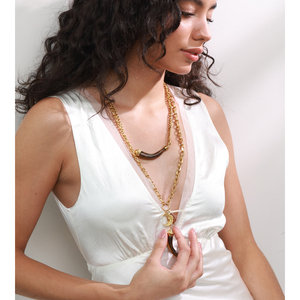 JINYOU 2748 신상품 가을 수지 다크 브라운 아이보리 펜던트 목걸이 스테인레스 스틸 골드 도금 더블 레이어 긴 체인 목걸이 - Product Image 5