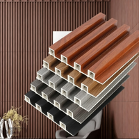 Panneaux muraux WPC de haute qualité, panneaux muraux rainurés en PVC, panneaux composites en plastique WPC pour l'intérieur, panneaux de cloison pour les pièces