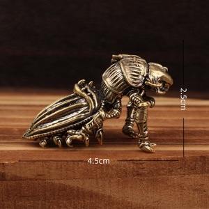 Figura de insecto de latón, decoración de metal resistente de estilo retro para coche, oficina o sala de té - Product Image 4