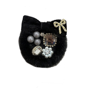 Vêtements en gros de style britannique, pull en fourrure de vison perlé en cuir avec nœud papillon rétro Dongdaemun Corée - Product Image 5