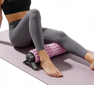 Rodillo de Yoga para Relajación Muscular y Fitness Deportivo, Soporte para Rodillo, Portátil y Ecológico para un Ejercicio Efectivo y Recuperación Post-Entrenamiento - Product Image 1