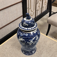 Jingdezhen Rétro Antique Comme Style Bleu et Blanc Porcelaine Lion Danse Céramique Couvert Gingembre Pot Chine Ming Style Vase