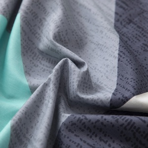 Parure de lit de luxe simple et doux, ensemble de literie avec housse <span class=keywords><strong>d</strong></span>'<span class=keywords><strong>oreiller</strong></span> en coton 300TC, housse de couette - Product Image 3