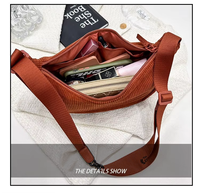 Sac bandoulière portable XL en velours côtelé et sherpa pour femme, sac banane de sport, sac de poitrine à fermeture éclair, vente en gros