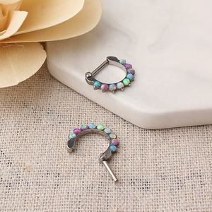 ASTM F136 Titanium G23 Trang Sức Mũi Vách Ngăn Clicker Xuyên Cơ Thể Trang Sức - Product Image 3