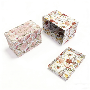 Boîtes en papier rigide écologiques et recyclables personnalisées avec gaufrage et doublure en mousse pour les cadeaux <span class=keywords><strong>de</strong></span> mariage, les cadeaux pour demoiselles d'honneur, les sachets <span class=keywords><strong>de</strong></span> thé - Product Image 5