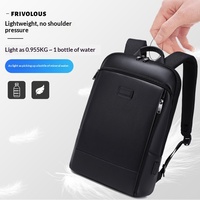 Sac à dos pour ordinateur portable en PU haut de gamme pour homme, étanche, avec port de chargement USB, idéal pour les voyages d'affaires et l'export (marque privée)