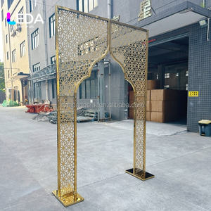 Arco de Boda LEDA Personalizado Estilo Indio, de Acero Inoxidable Dorado Brillante, para Decoración de Entrada en Eventos de Boda - Product Image 6