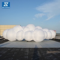 Bulles géantes gonflables personnalisées pour la décoration publicitaire d'événements scéniques en plein air