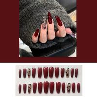 Nouvelle Collection : Ongles en Résine Style Rétro Chic, Motif Feuille Rouge-Brun, Armure Amovible et Lumineuse, Demi-Couverture, 24 Pièces