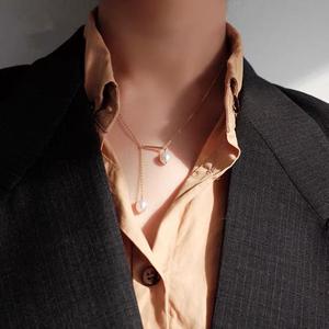 Exquisito Collar de Cadena Ajustable para Mujer con Múltiples Usos y Perlas Naturales de Agua Dulce - Product Image 2