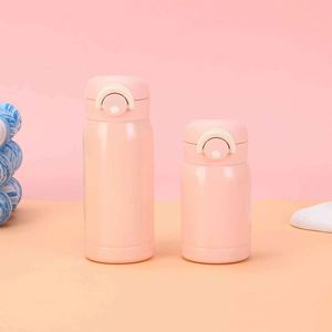 Gobelet en acier inoxydable avec un design moderne et une isolation sous vide - Product Image 4