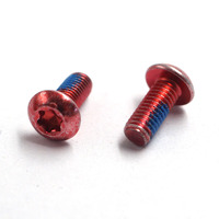 Sekrup Mesin Pengunci Patch Nylon Biru Kepala Pan Flange Torx dengan Lapisan Anodized Merah Aluminium M4 M5 M6