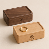 Boîte en bois de noyer personnalisée, boîte cadeau pour bijoux faite à la main avec couvercle, vente en gros, organisateur de bureau haut de gamme