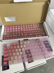 现货批发冰蓝色键帽小型全套153按键PBT升华电脑机械键盘 - Product Image 2