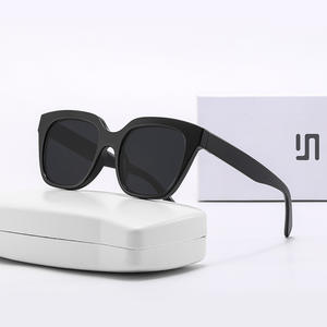 Gafas de sol cuadradas azules para mujer, montura de PC, UV400, ligeras, tipo 3, protección solar - Product Image 4