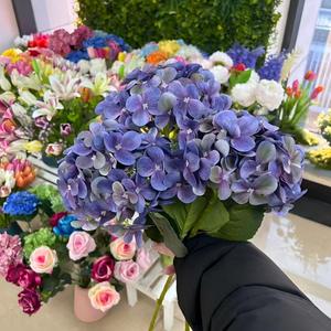 Hortensia Artificial de Tallo Único de 60 cm, Color Blanco y Azul, de Seda, para Arreglos Florales, Bodas, Eventos y Decoración del Hogar, Venta al Por Mayor - Product Image 3